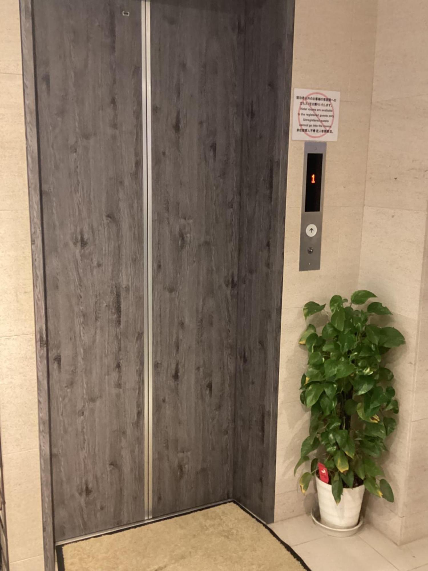 Hotel New Takada Токио Экстерьер фото