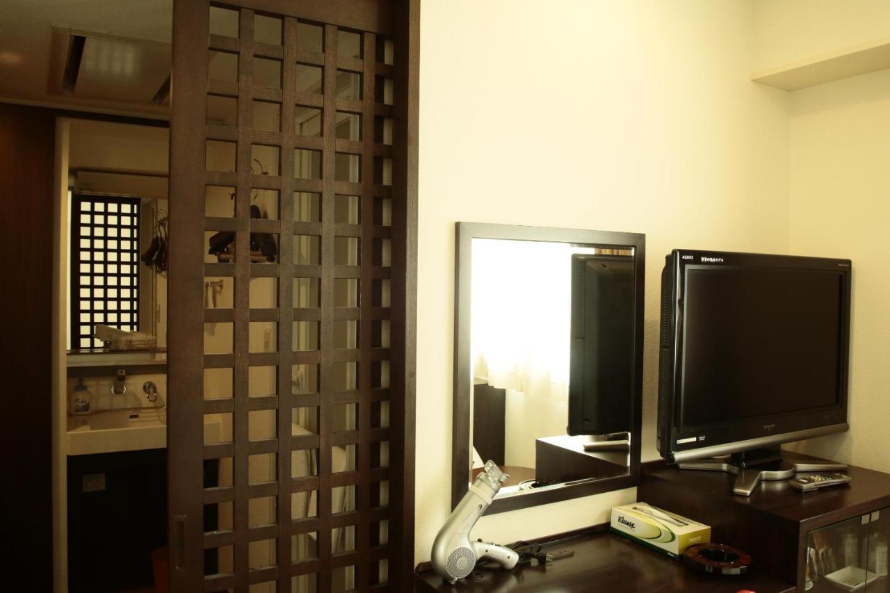 Hotel New Takada Токио Экстерьер фото
